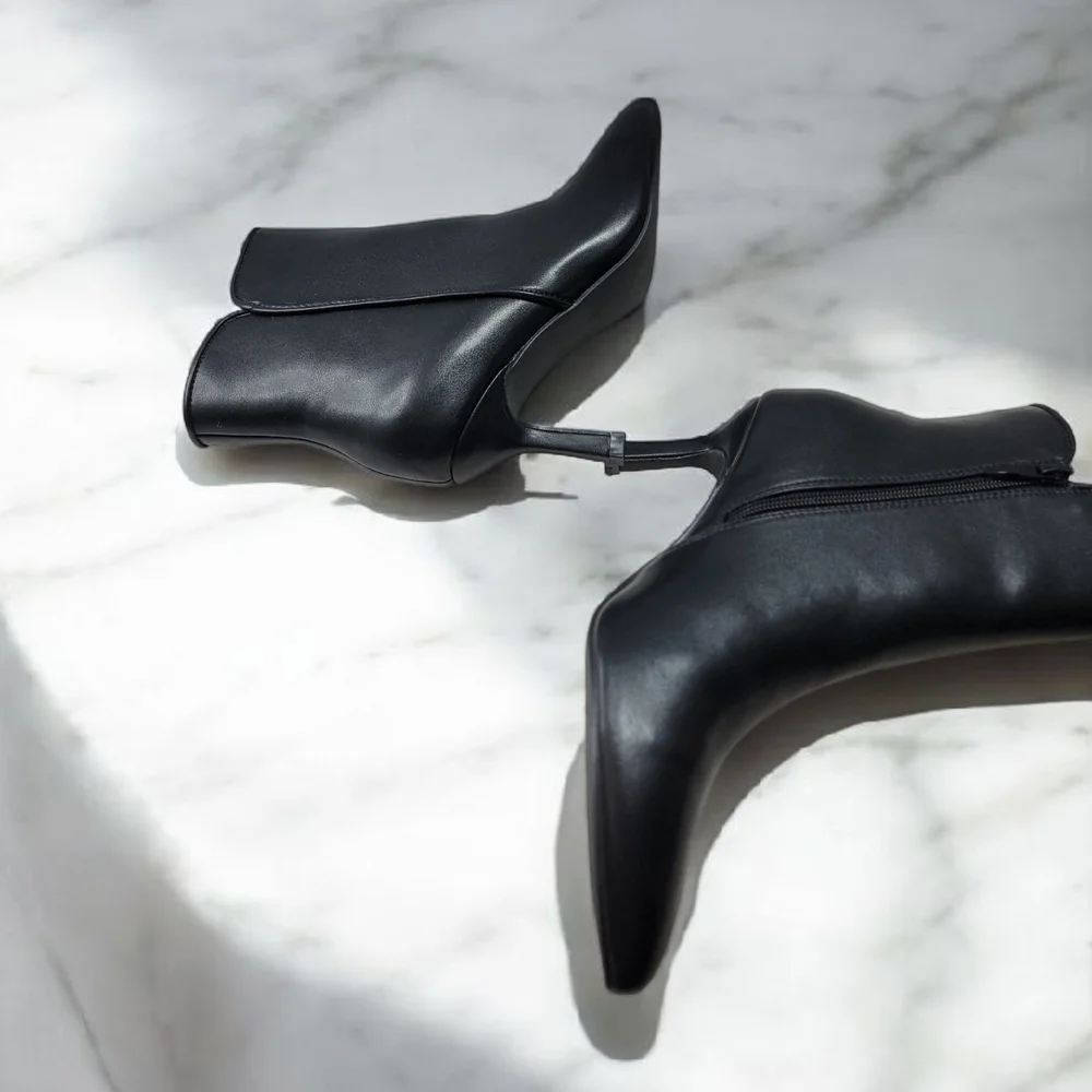 Coutgo Women's Size 6.5 Elegant Kitten Heel Black Ankle Boots - Picture 8 of 8